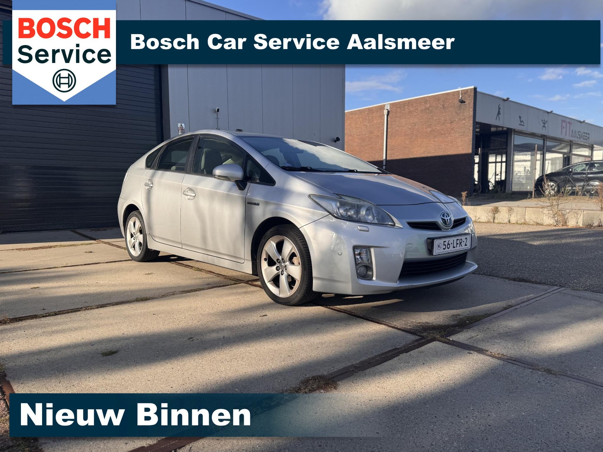 Toyota Prius 1.8 Dynamic /NETTE AUTO / CAMERA / AIRCO/, Gebruikt, 4 cilinders, Origineel Nederlands, Bedrijf