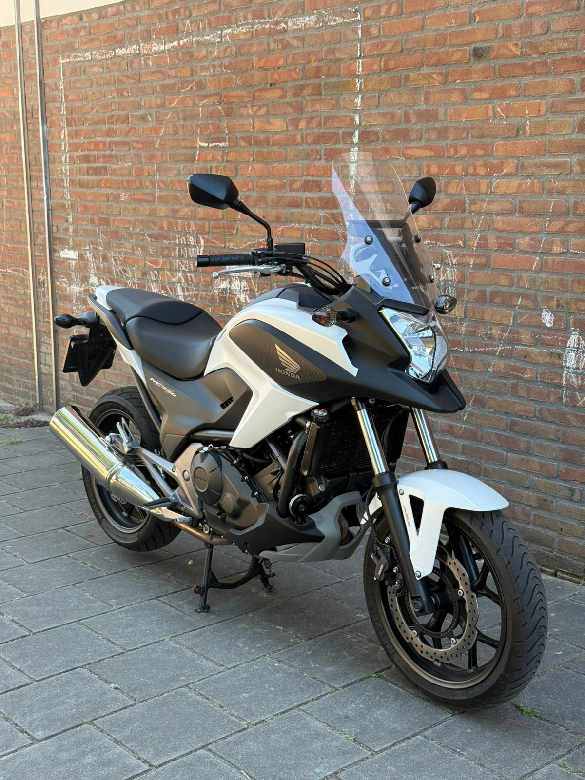 Honda NC750X 2014 a2/35kw – handbak – Zeer nette staat, Motoren, Motoren | Honda, 2 cilinders, Occasion, 745 cc, Motorrijbewijs A