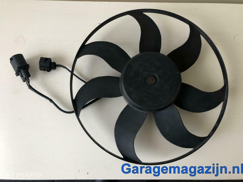 Koelvin 1K0959455BC VW Golf V / Caddy III 360 mm 220W 12V, Gebruikt, Volkswagen, Ophalen of Verzenden, Volkswagen