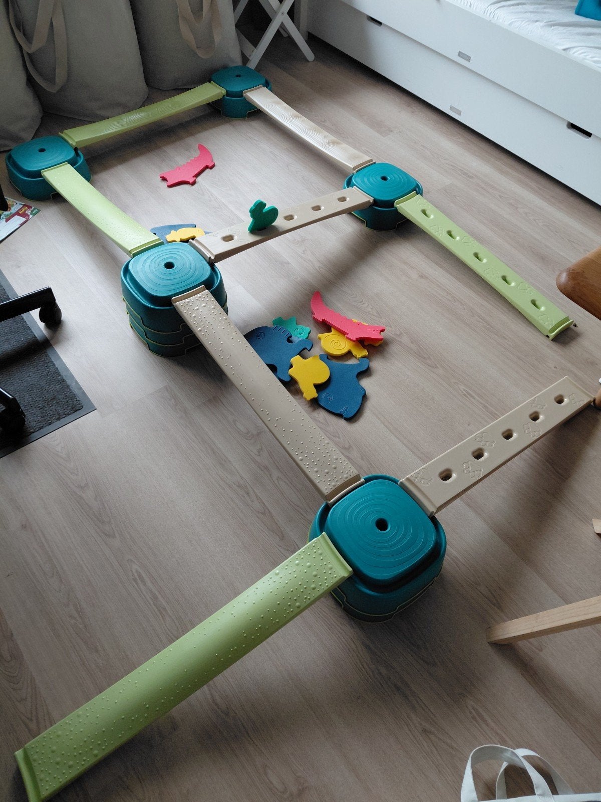 gymsets (2) decathlon gym binnen, Ophalen