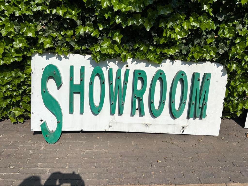 2 Aluminium Reclameborden 'SHOWROOM' - 200x85cm, Ophalen, Gebruikt, Reclamebord