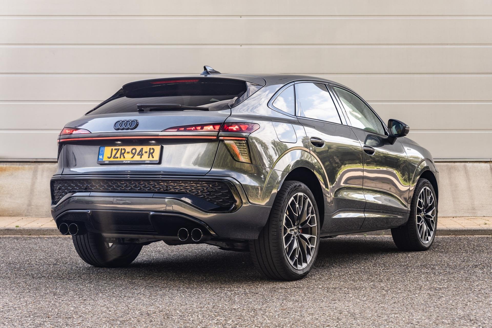 Audi Q3 Sportback 1.5 e-hybrid 272pk S edition | Tech Pro |, Auto's, 1800 kg, 1498 cc, 4 cilinders, 150 min