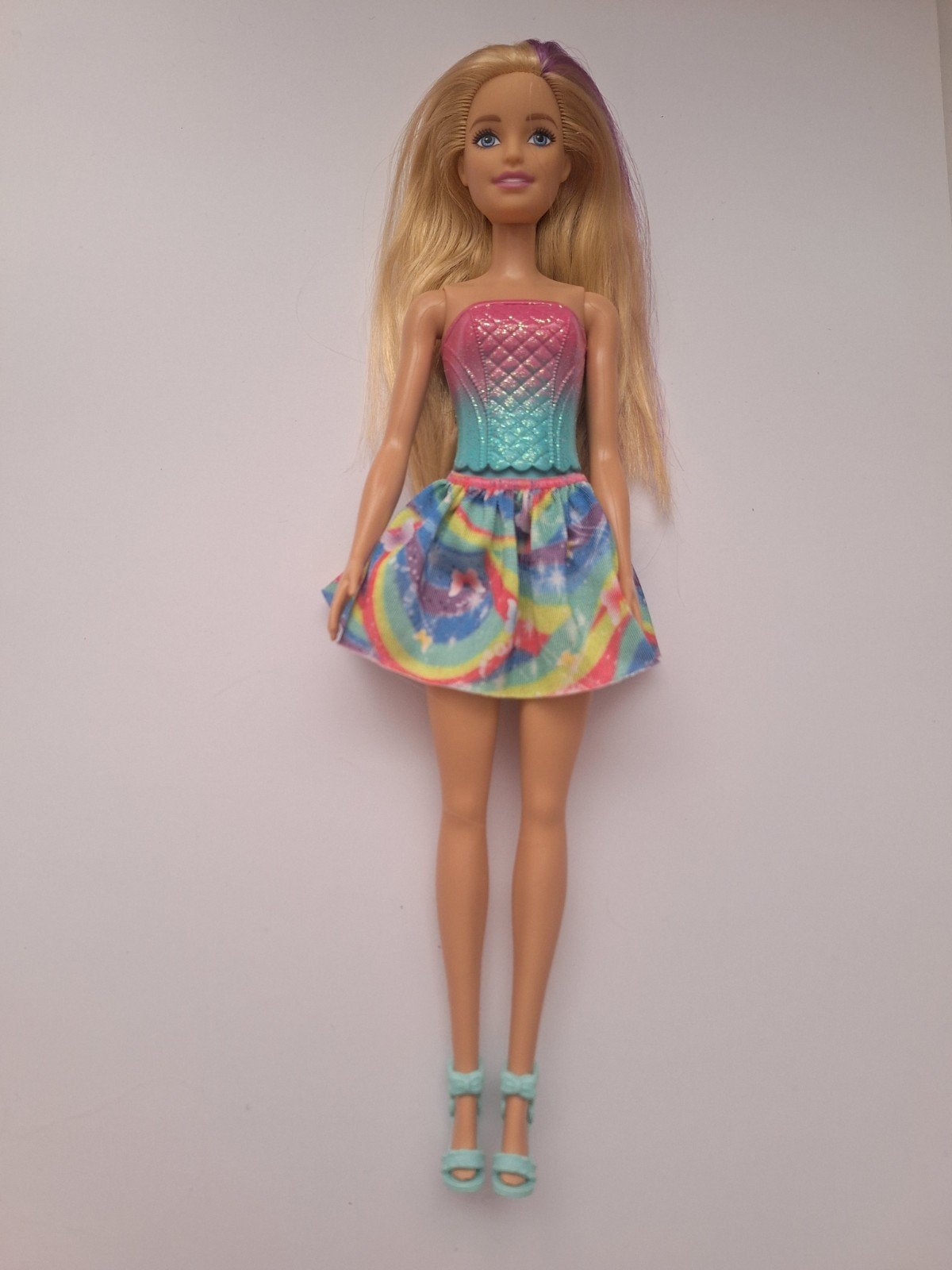 Barbie pop met vleugels en extra rok, Ophalen of Verzenden, Gebruikt, Barbie