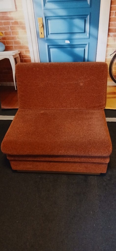 Vintage slaapbankje, Huis en Inrichting, Slaapkamer | Slaapbanken, Ophalen, Gebruikt, Eenpersoons, Oranje