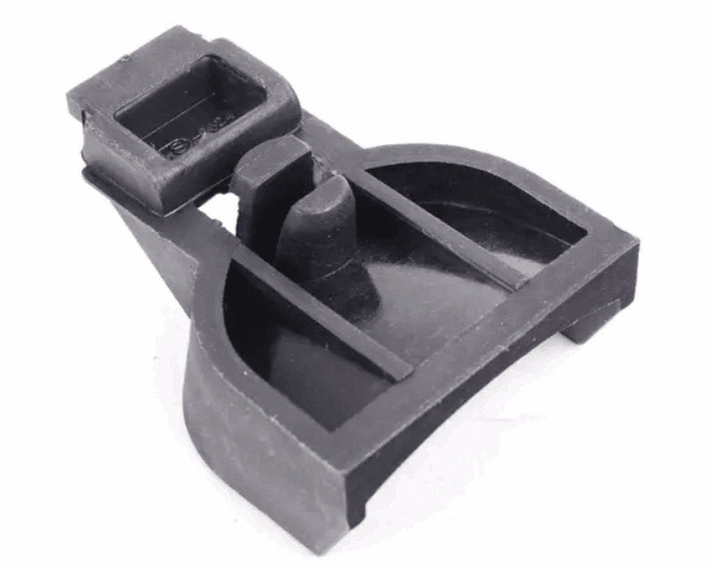 Radiateur steun onder BMW 3 serie E30 17111709333 1709333, Gebruikt, -, -, Ophalen of Verzenden