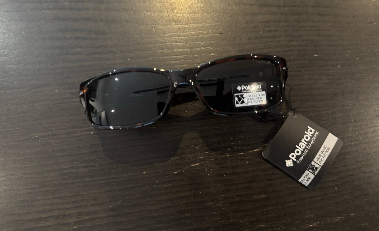 Polaroid Zonnebril P8951A - Nieuw met label, Sieraden, Tassen en Uiterlijk, Zonnebrillen en Brillen | Dames, Overige merken, Zonnebril
