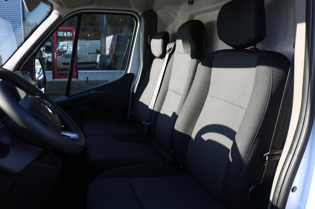 Renault Master T35 2.3 dCi 135pk L3 H2 Work Edition, Voorwielaandrijving, Gebruikt, Euro 6, 4 cilinders