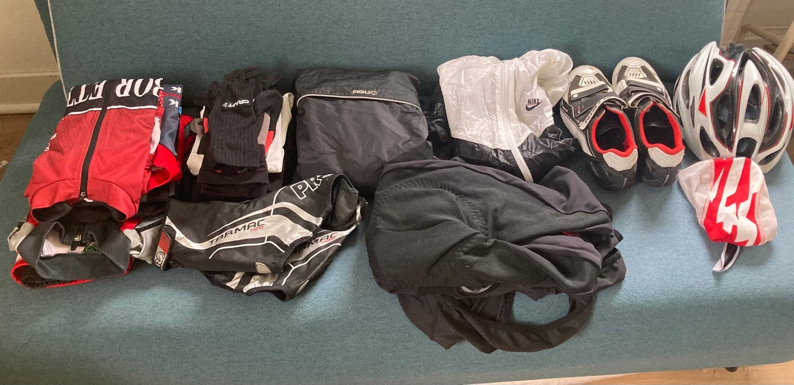 Hele fietsoutfit compleet maat M/L, Ophalen of Verzenden, Gebruikt, Overige typen