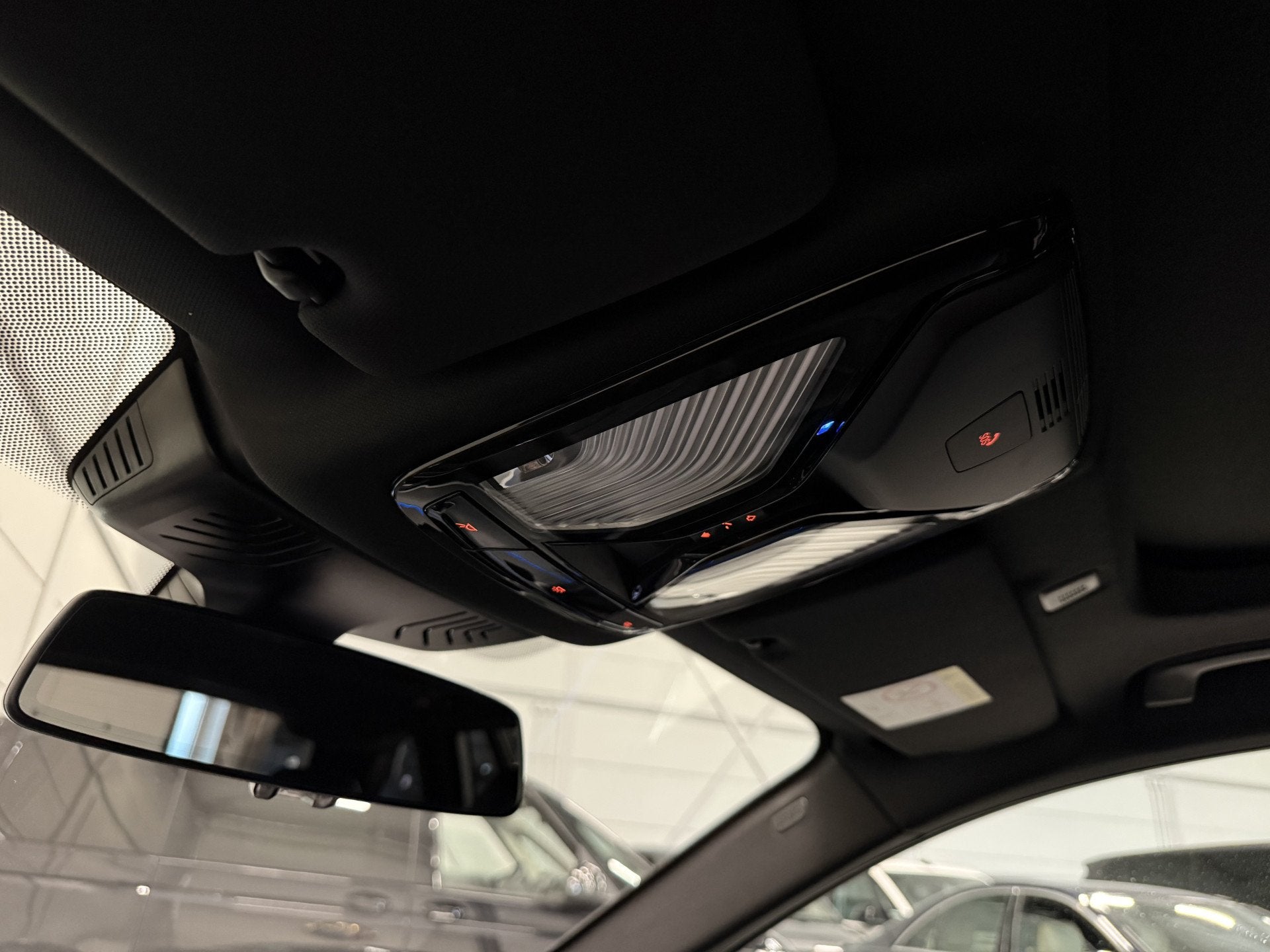 Foto 40 van BMW 5 Serie Touring 530e xDrive High exe PANO/TREKHAAK/H&K/L