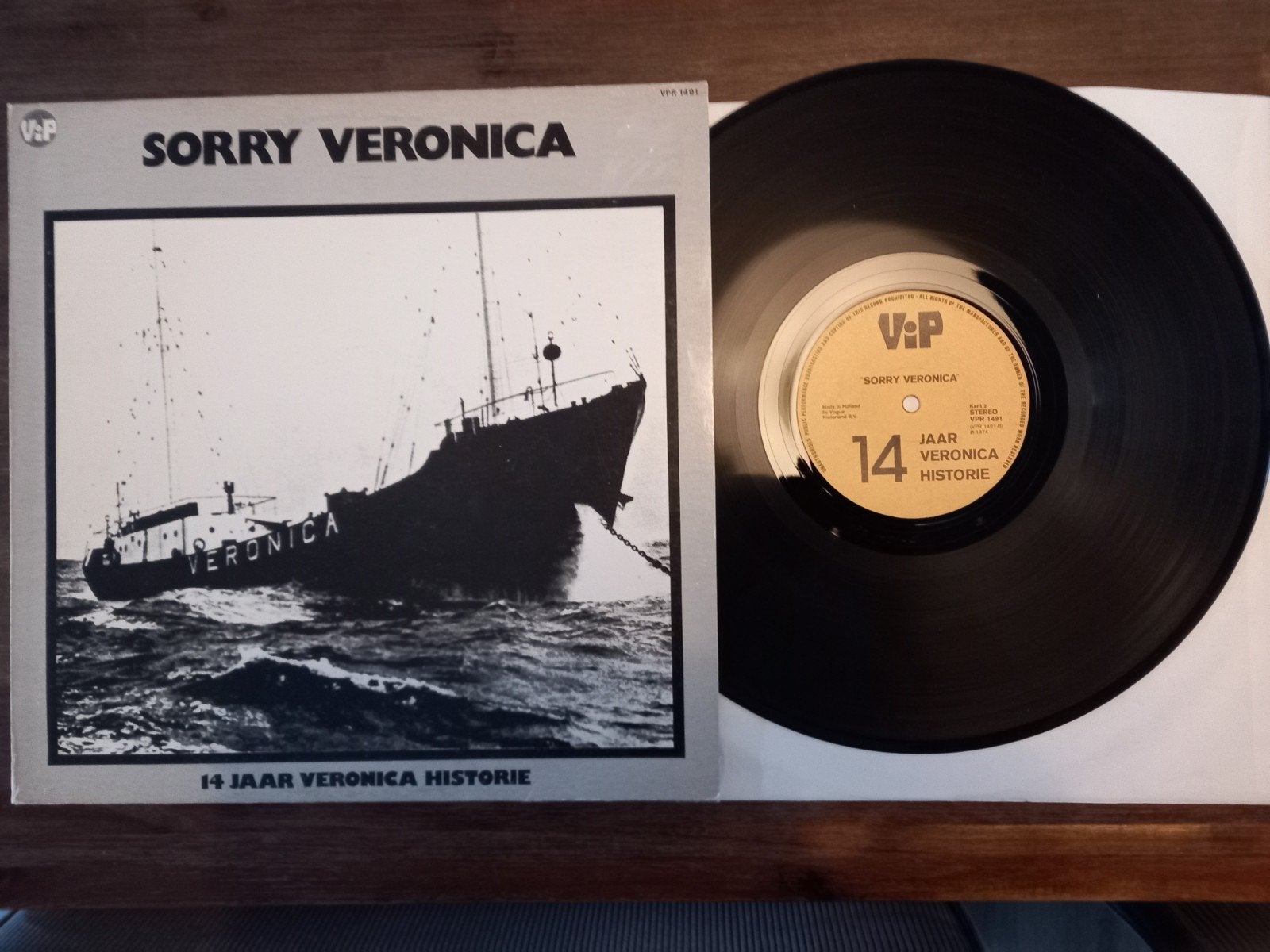 Sorry Veronica - 14 Jaar Veronica Historie (1974) VG+, Ophalen of Verzenden, Zo goed als nieuw, 12 inch, LP