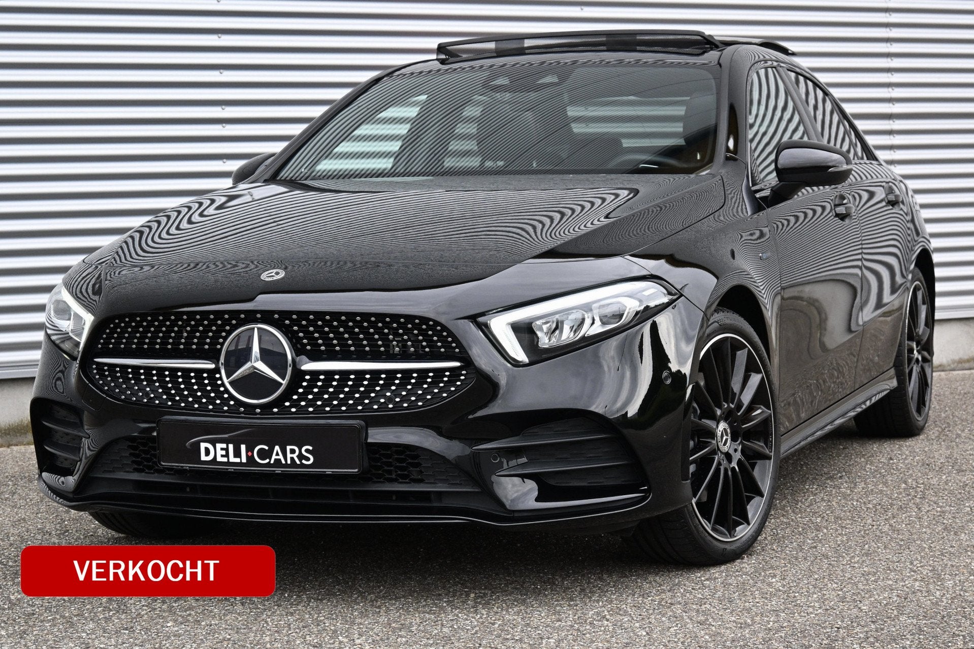 Mercedes-Benz A-Klasse 250 e AMG Night pakket | Burmester |, Auto's, Gebruikt, 4 cilinders, Automatische klimaatregeling, Zwart