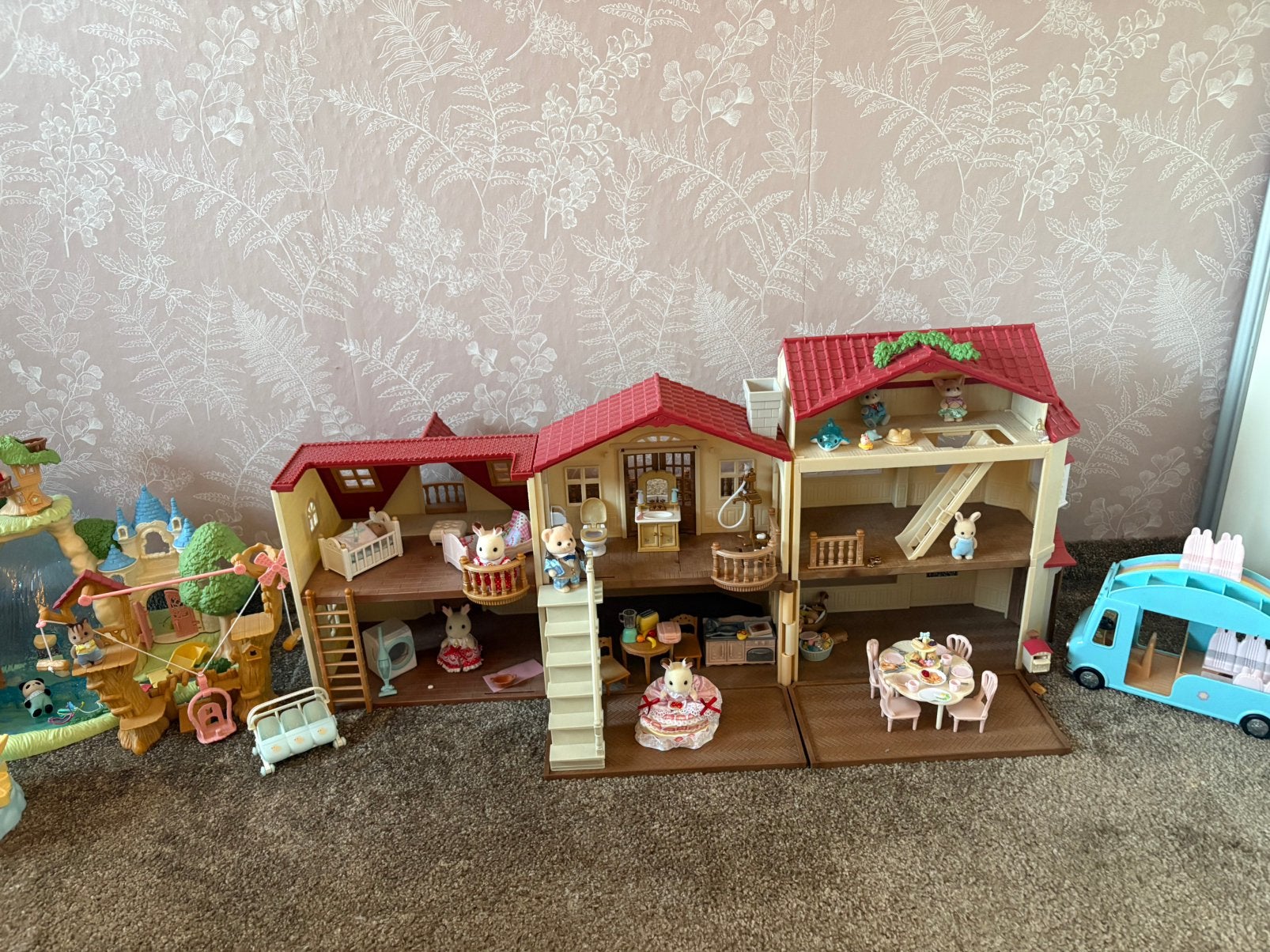 Te koop compleet sylvanian familie, Ophalen, Zo goed als nieuw, Poppenhuis