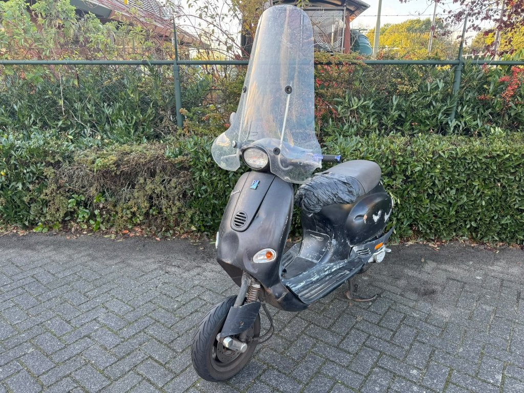 Vespa ET2 25km 4t  MEENEEM Scooter Opknapper Starten lopen, Info@vdstweewielers.nl, 0 versnellingen, V, Maximaal 25 km/u