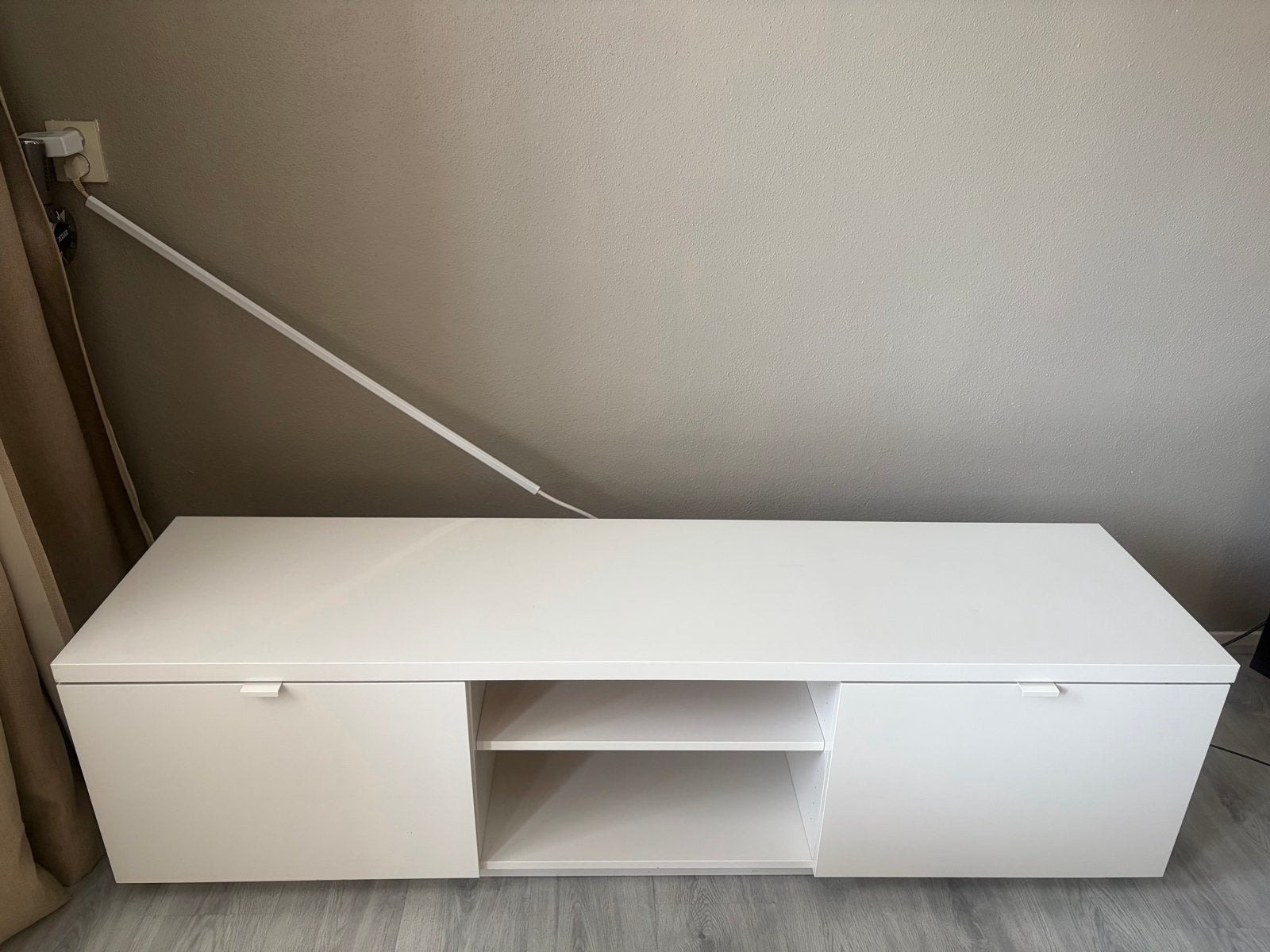 Ikea Byas TV-meubel wit met lades en open vak, Ophalen, Overige materialen, Gebruikt, 150 tot 200 cm