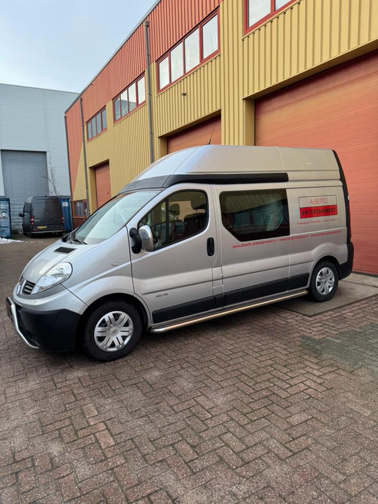 Renault Trafic 2.0 DCI 84KW 2014 DC, Parkeersensor, 1995 cc, 4 cilinders, Renault