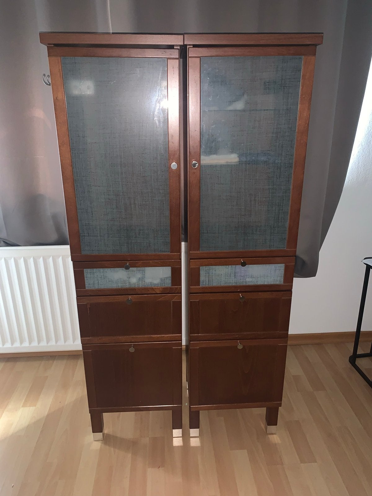 Set van 2 staande en 2 hangkastjes met glazen planken, Huis en Inrichting, Kasten | Overige, Ophalen, Gebruikt
