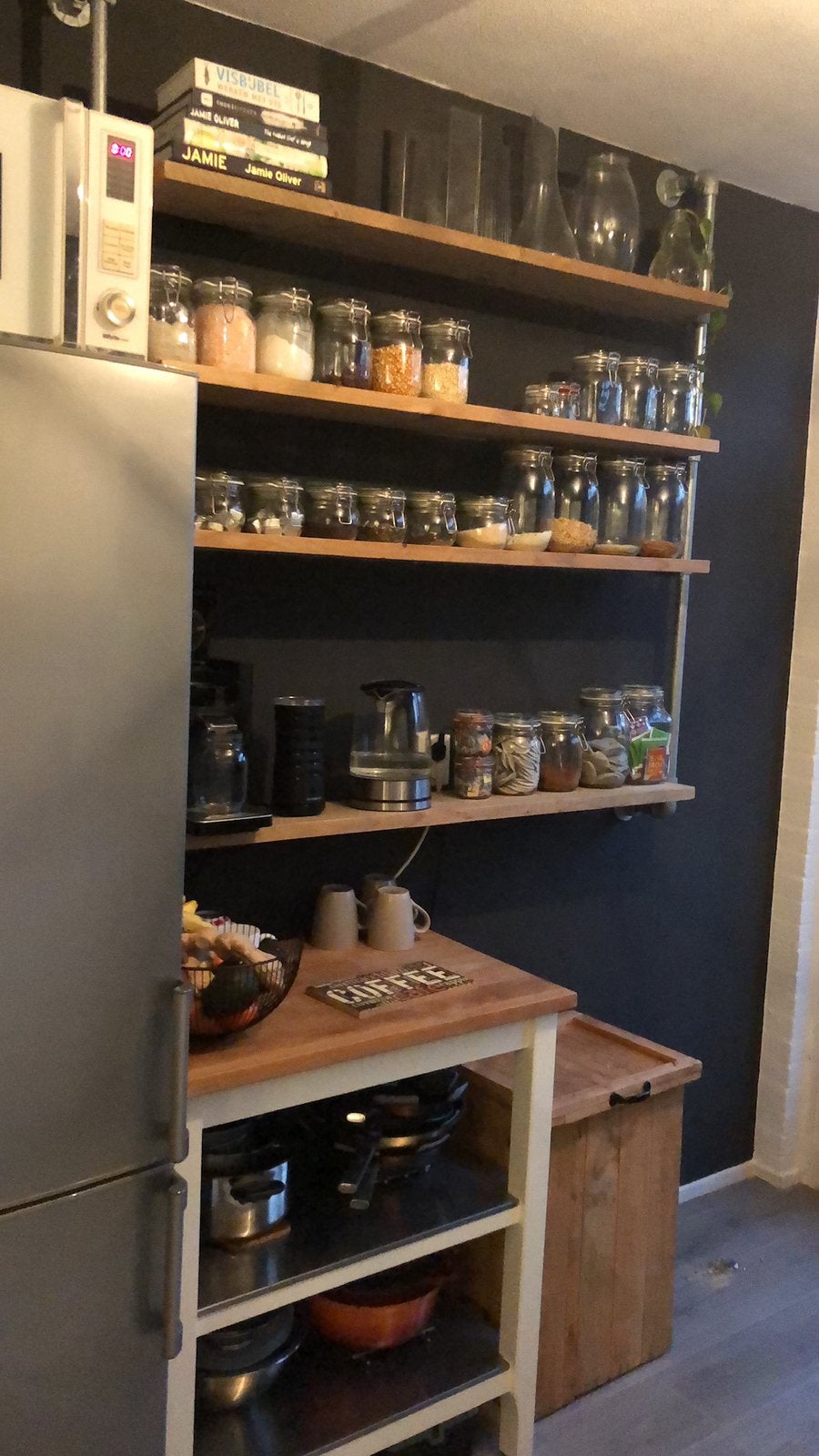 Keukenkast/boekenkast., Met plank(en), Zo goed als nieuw, Minder dan 150 cm, 25 tot 50 cm