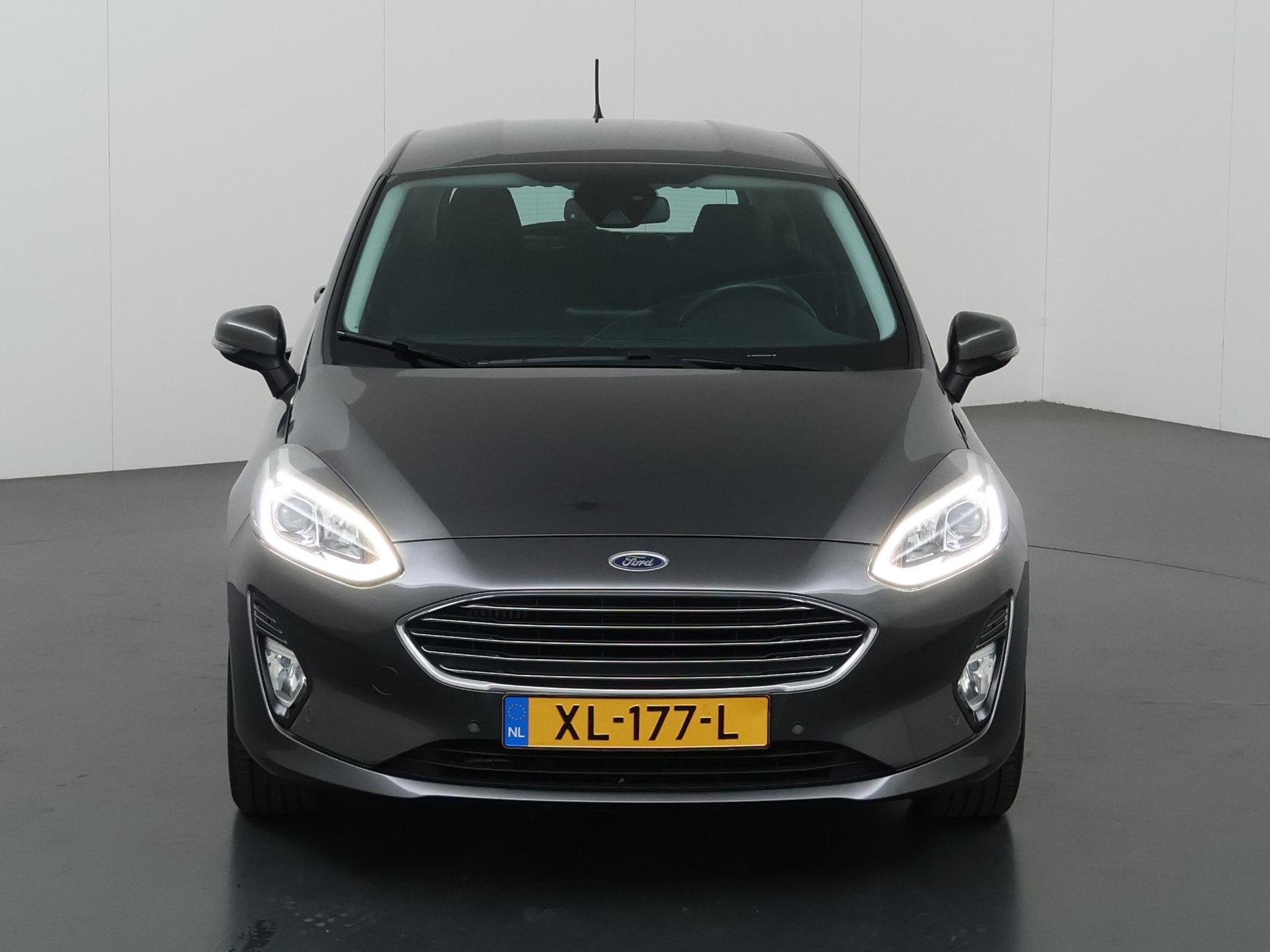 Ford Fiesta 1.0 EcoBoost Titanium | Winterpakket | Navigatie, Auto's, Gebruikt, Euro 6, 49 €/maand, Origineel Nederlands