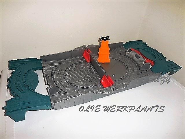 Thomas de Trein Olie Werkplaats, Take n Play Series, Ophalen of Verzenden, Zo goed als nieuw
