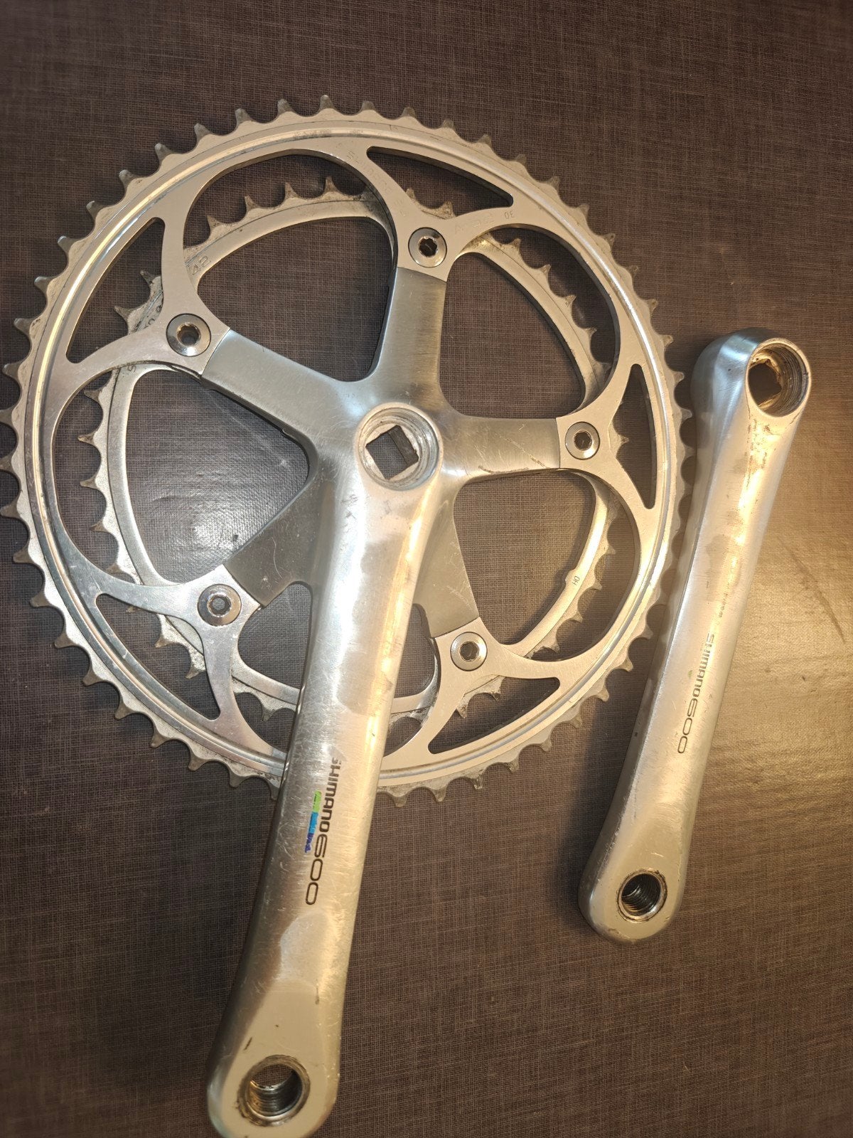 Shimano 600 tricolore crankstel, Fietsen en Brommers, Fietsonderdelen, Ophalen of Verzenden