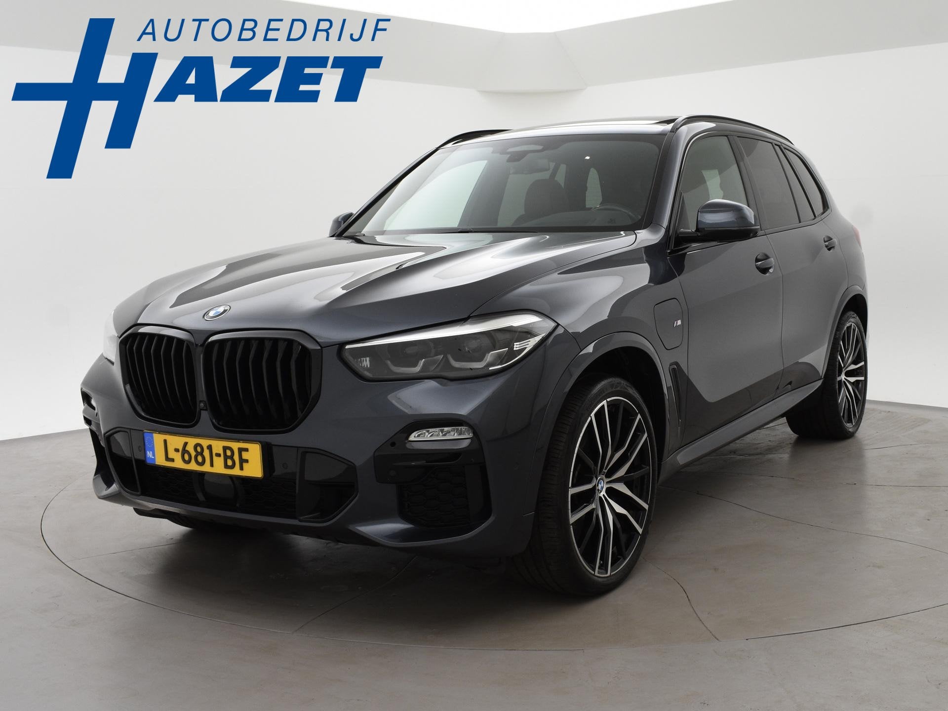 BMW X5 xDrive45e 394 PK H.E. M-SPORT + LUCHTVERING | ADAPTIV, 77 km/l, Gebruikt, 394 pk, Vierwielaandrijving