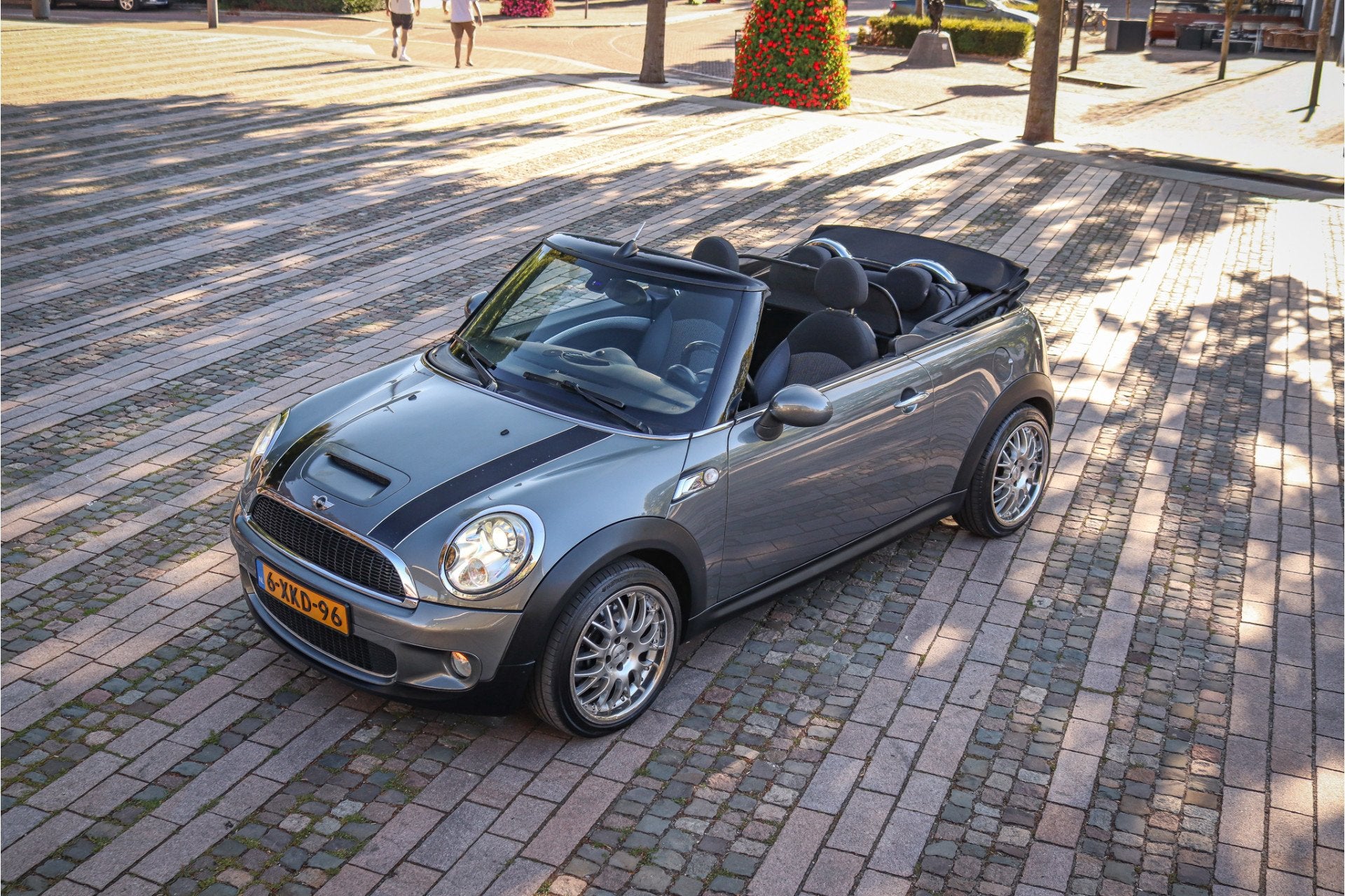MINI Cabrio 1.6 Cooper S Chili Xenon Harman/Kardon 174pk, Auto's, Voorwielaandrijving, 15 km/l, Gebruikt, Zwart