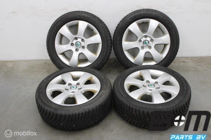 WINTER! ORIGINEEL! 16 inch velgen Skoda Octavia! 1Z0601025P, Auto-onderdelen, Gebruikt, Velg(en)