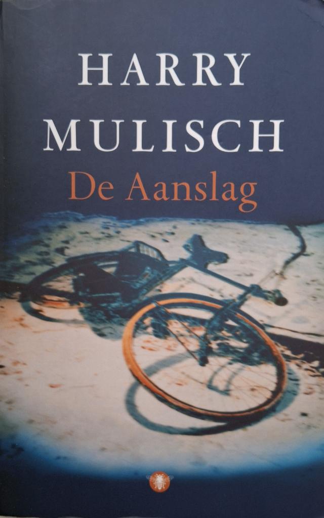 Harry Mulisch - De aanslag (Ex.6), Boeken, Ophalen of Verzenden, Gelezen, Nederland