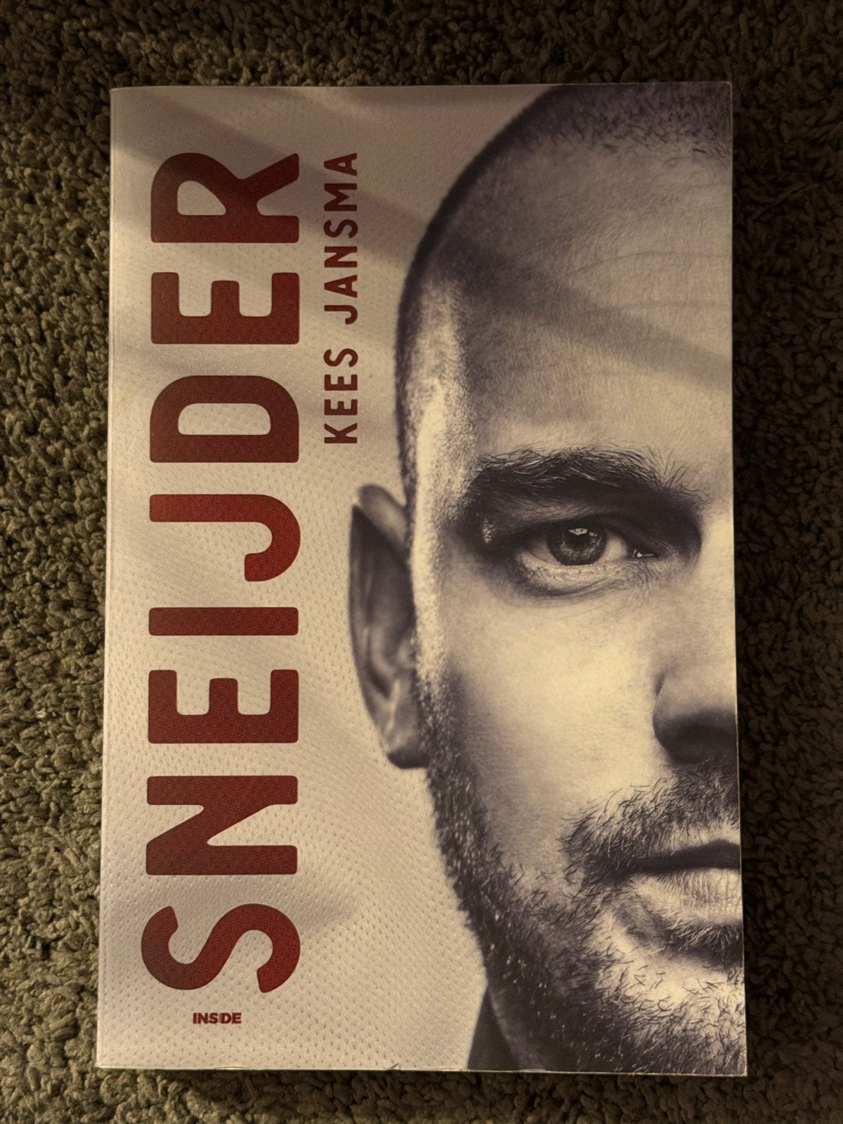 Boek: Sneijder - Biografie van Wesley Sneijder, Ophalen of Verzenden, Zo goed als nieuw, Nederland