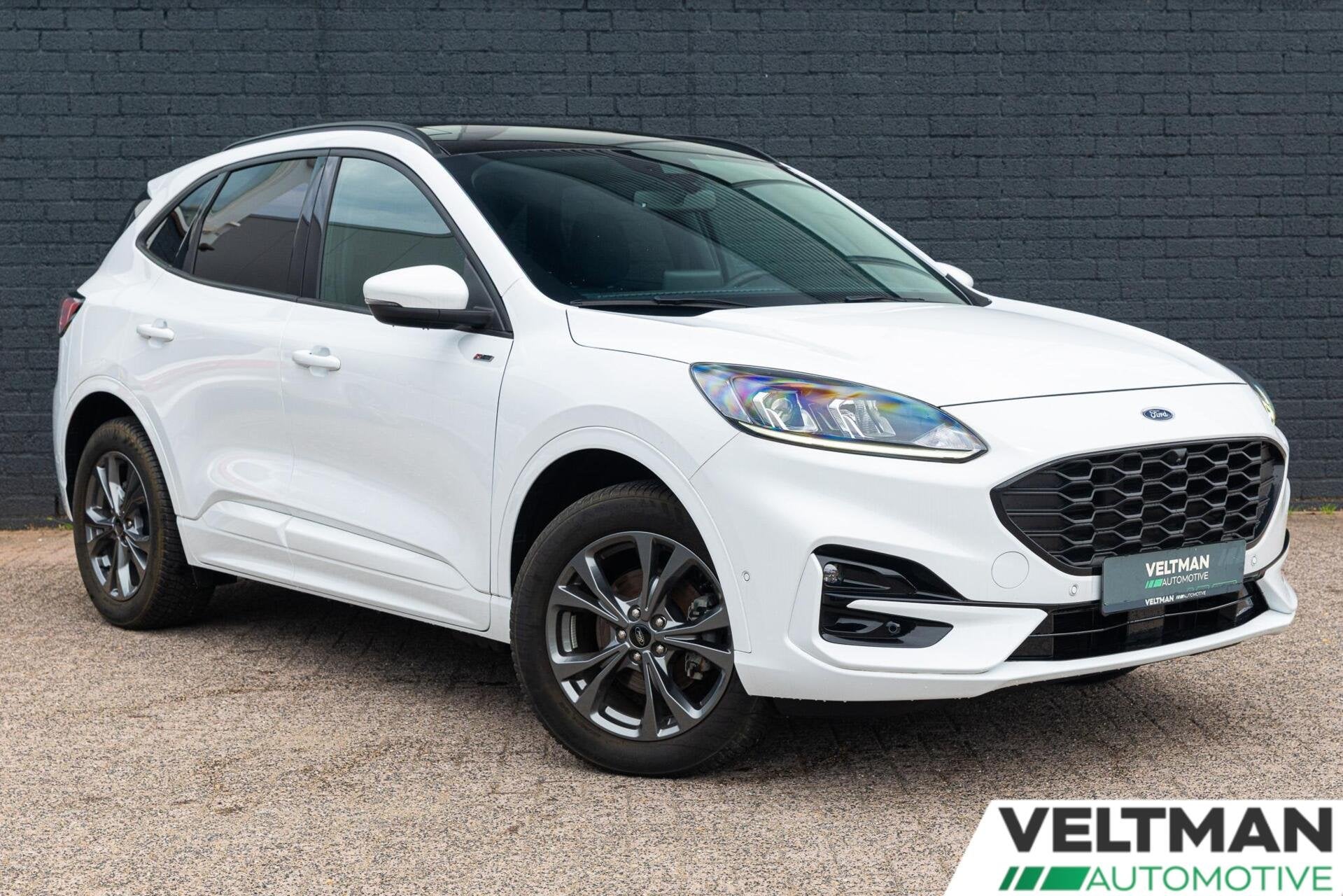 Ford Kuga 2.5 PHEV ST-Line X PANO TREKHAAK ADAPTIVE CRUISE C, Auto's, Ford, Gebruikt, Wit, Leder, Bedrijf