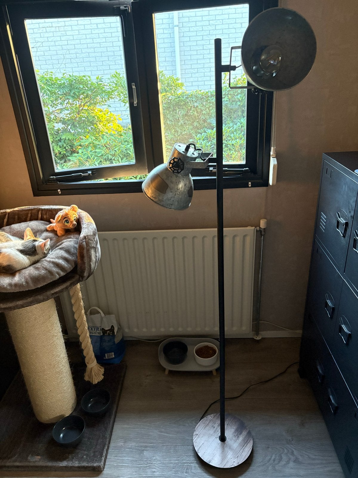 Industriële Vloerlamp met Dubbele Spotlights, Ophalen, Gebruikt, E27 (groot), Metaal