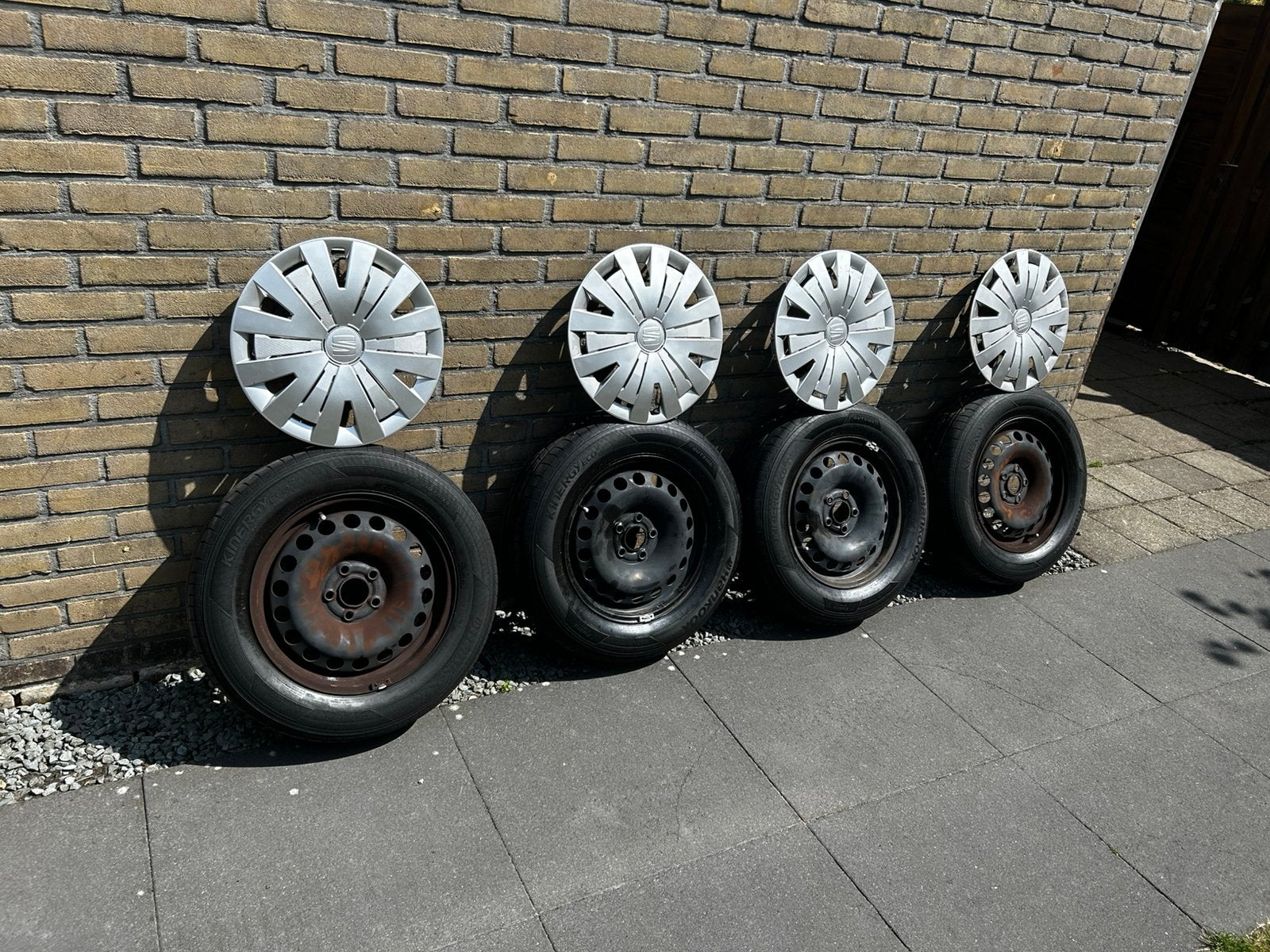 4x Seat stalen velgen met Hankook Kinergy Eco2 zomerbanden, Ophalen, Gebruikt