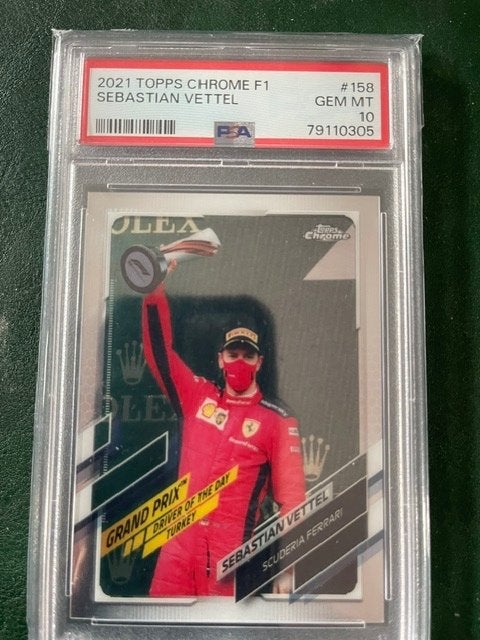 2021 Topps Chrome Formula 1 #158 Sebastian Vettel psa 10, Ophalen of Verzenden, Nieuw, Formule 1