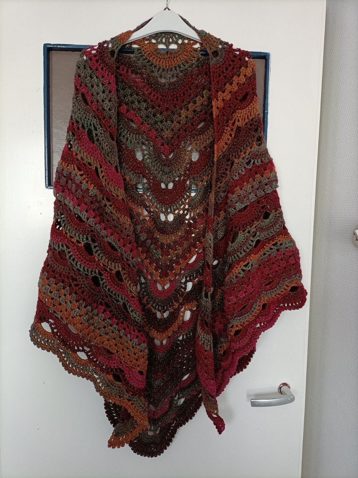 Handgemaakte gehaakte omslagdoek in herfstkleuren, Handgemaakt, Ophalen of Verzenden, Nieuw