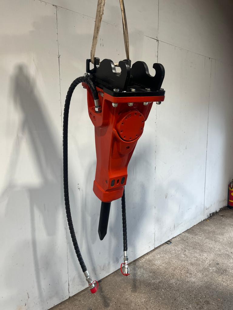 Kubota atlas epiroc sloophamer voor 2.5 tot 6 ton minigraver, Ophalen