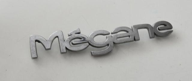 Renault Megane logo embleem, Verzamelen, Automerken, Motoren en Formule 1, Ophalen of Verzenden, Gebruikt, Auto's