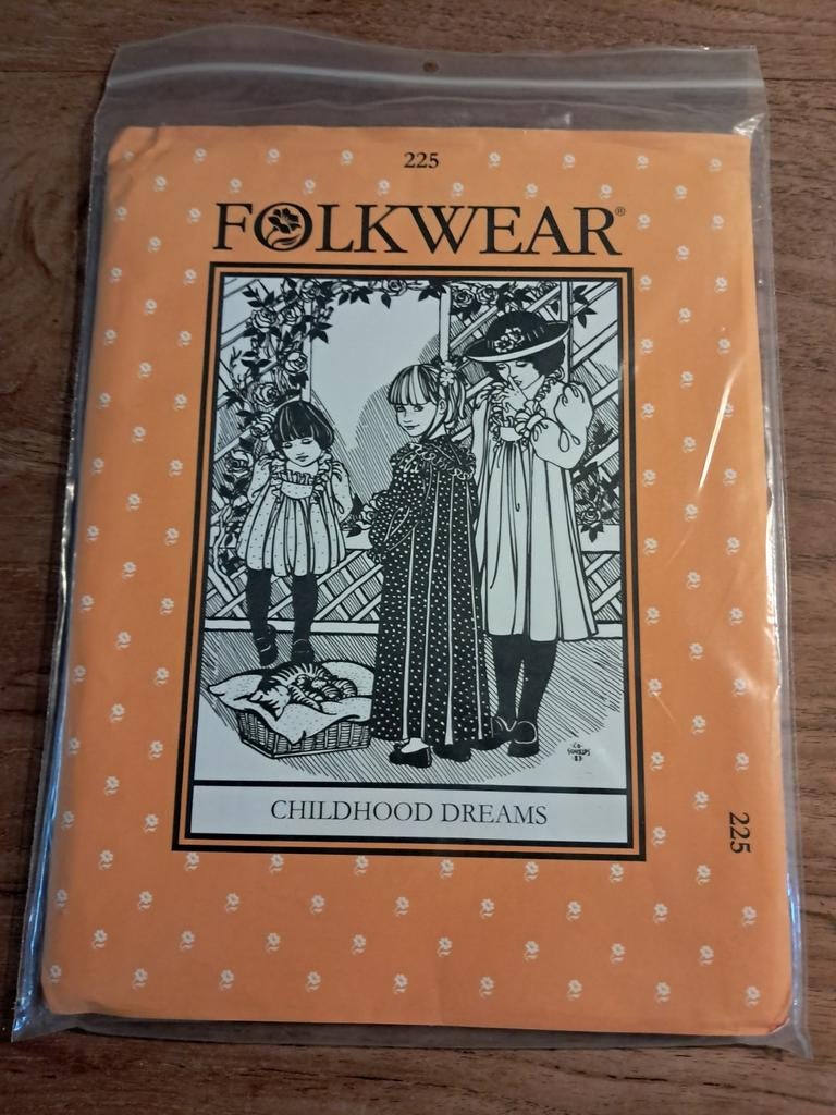 Folkwear 225 naaipatroon voor historische kinder nachtjurk, Ophalen of Verzenden, Zo goed als nieuw, Kind, Overige merken