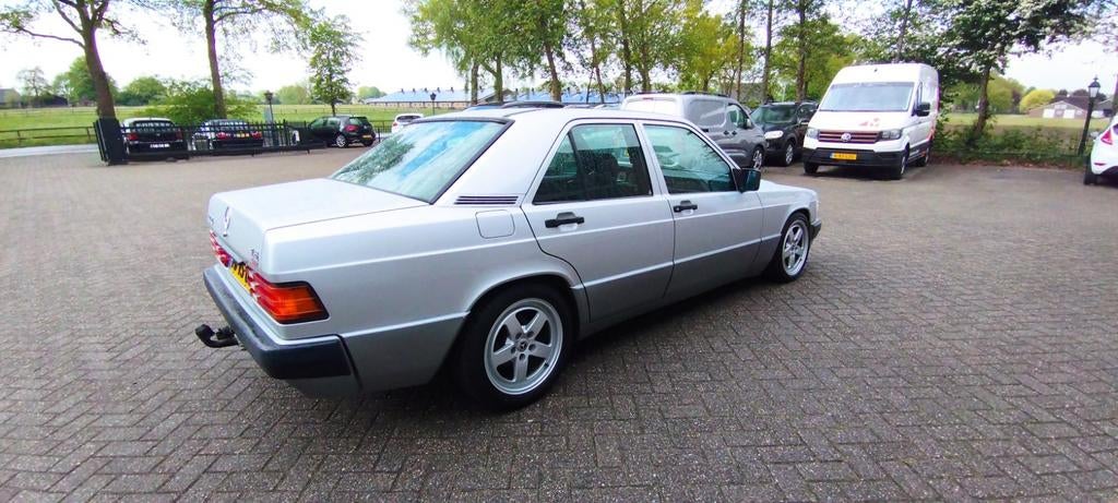 Mercedes-Benz 190-Serie 1.8 E U9 1992 Grijs, Auto's, Mercedes-Benz, Achterwielaandrijving, 4 cilinders, 49 €/maand, Overige kleuren
