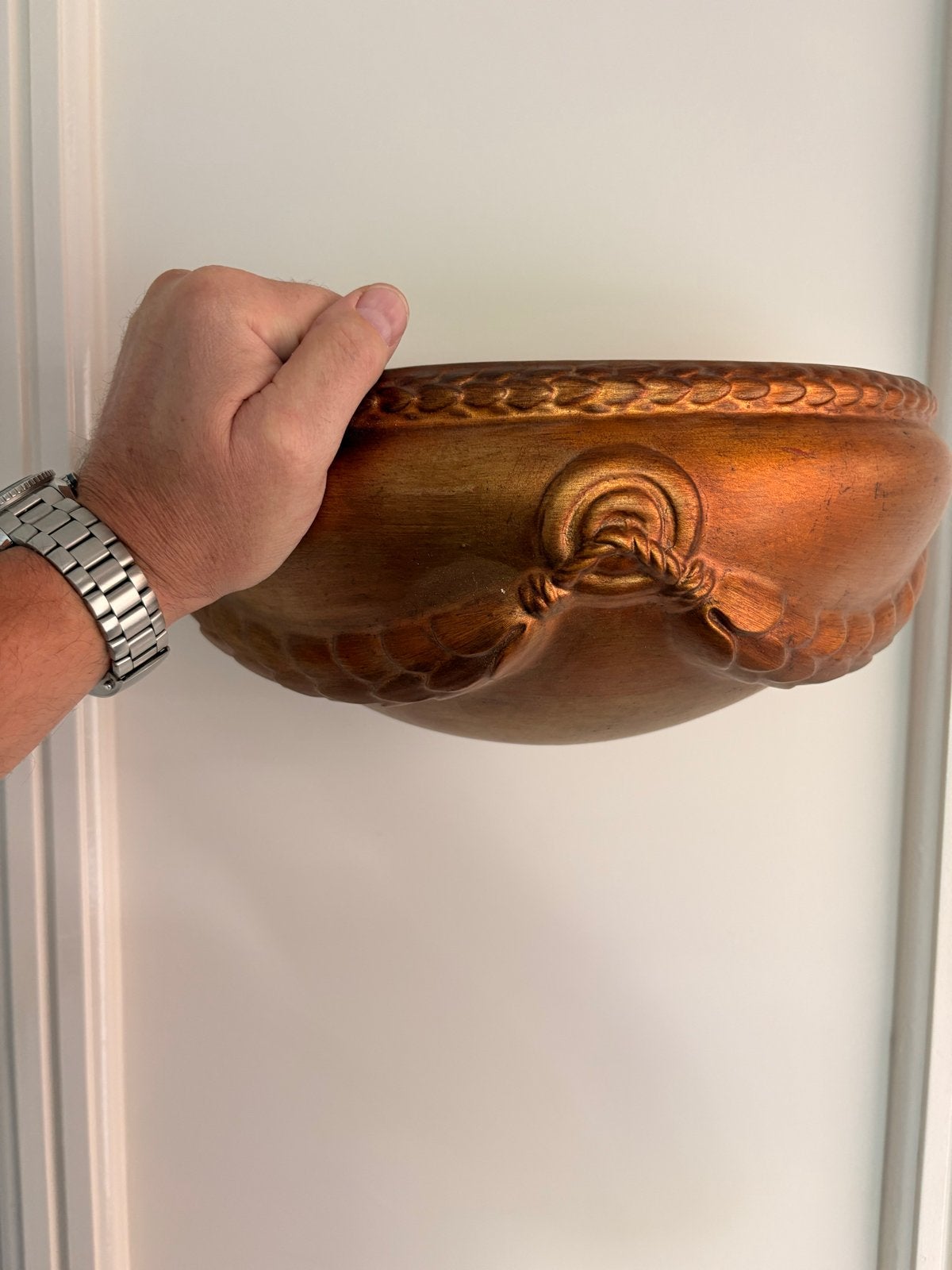 Set van 2 decoratieve wandkommen in bronskleur., Ophalen of Verzenden