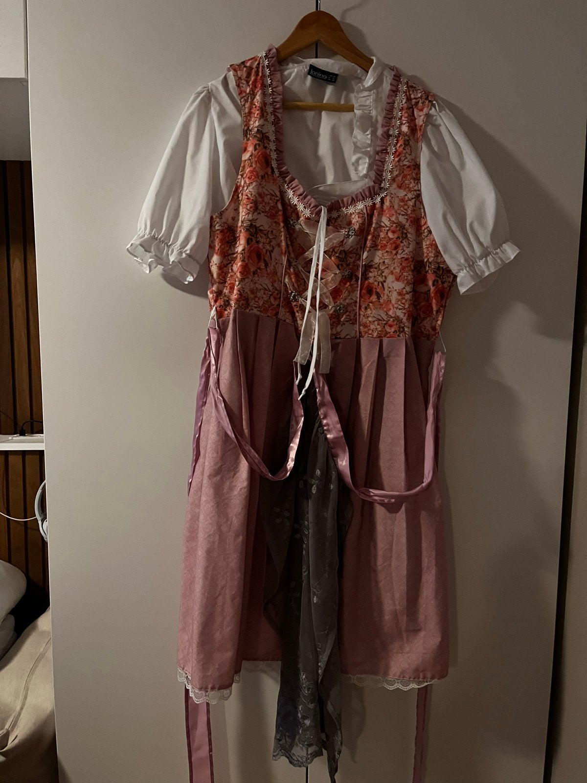 Orginele Tiroler Dirndl Jurk Roze van Janina oktoberfest, Kleding | Dames, Ophalen of Verzenden, Zo goed als nieuw, Maat 46/48 (XL) of groter