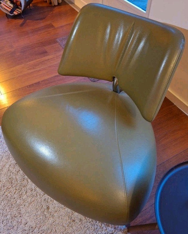 Foto 4 van Set van 2 Design fauteuils met poef (Merk Leolux)