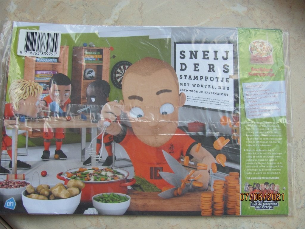 NIEUW verpakking 6x ORANJE Placemats AH actie VOETBAL recept, Ophalen of Verzenden, Nieuw, Overige binnenlandse clubs, Overige typen