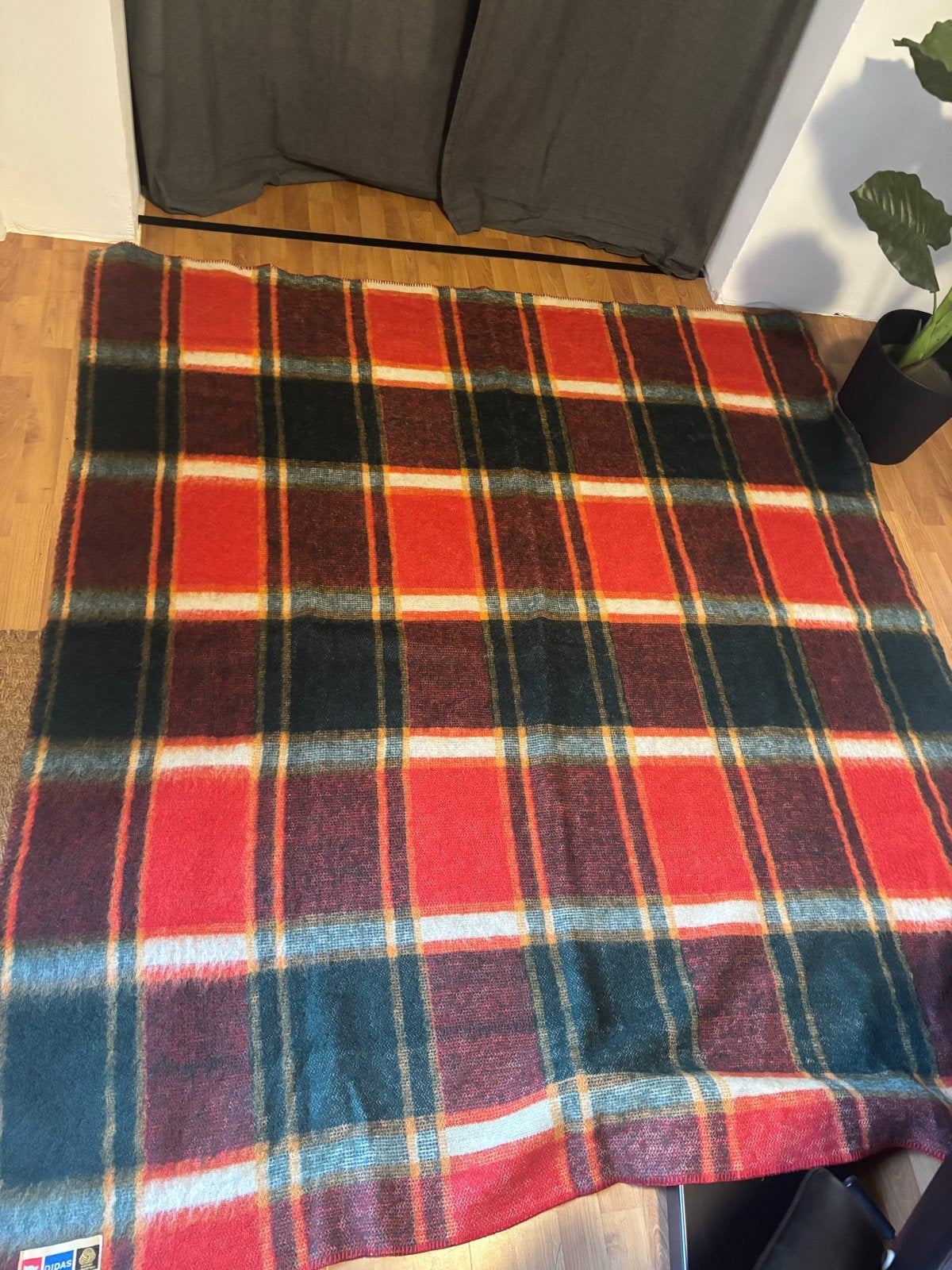 Vintage Didas Deken Zuiver Scheerwol Plaid Rood/Groen, Huis en Inrichting, Woonaccessoires | Plaids en Woondekens, Ophalen of Verzenden