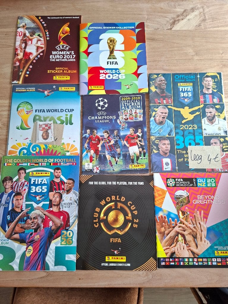 Lege Voetbal Panini albums, Ophalen of Verzenden, Zo goed als nieuw, Overige binnenlandse clubs, Poster, Plaatje of Sticker