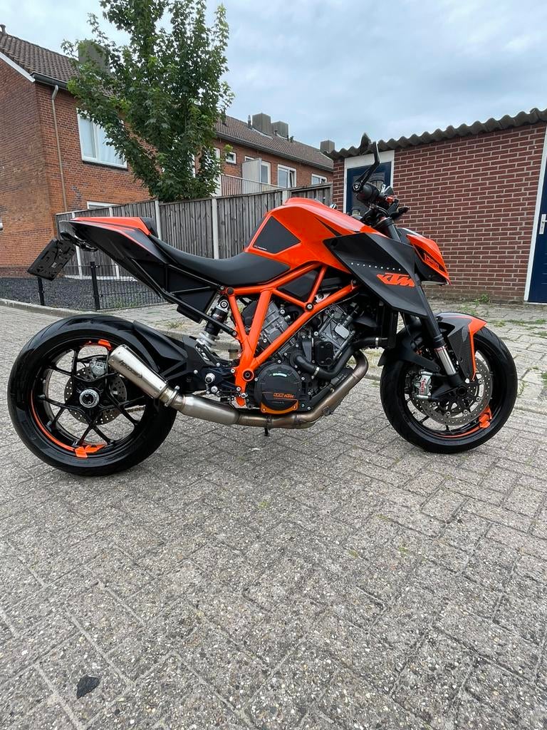 Ktm 1290 SuperDuke R 2017 Oranje/Zwart km stand 14927, Motoren, Particulier, Naked bike