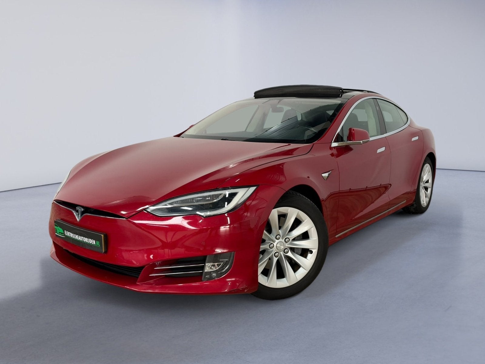 Tesla Model S 75D Base|PANO|NAP|INRUIL MOGELIJK|, Auto's, Dealer onderhouden, Gebruikt, Zwart, 315 min