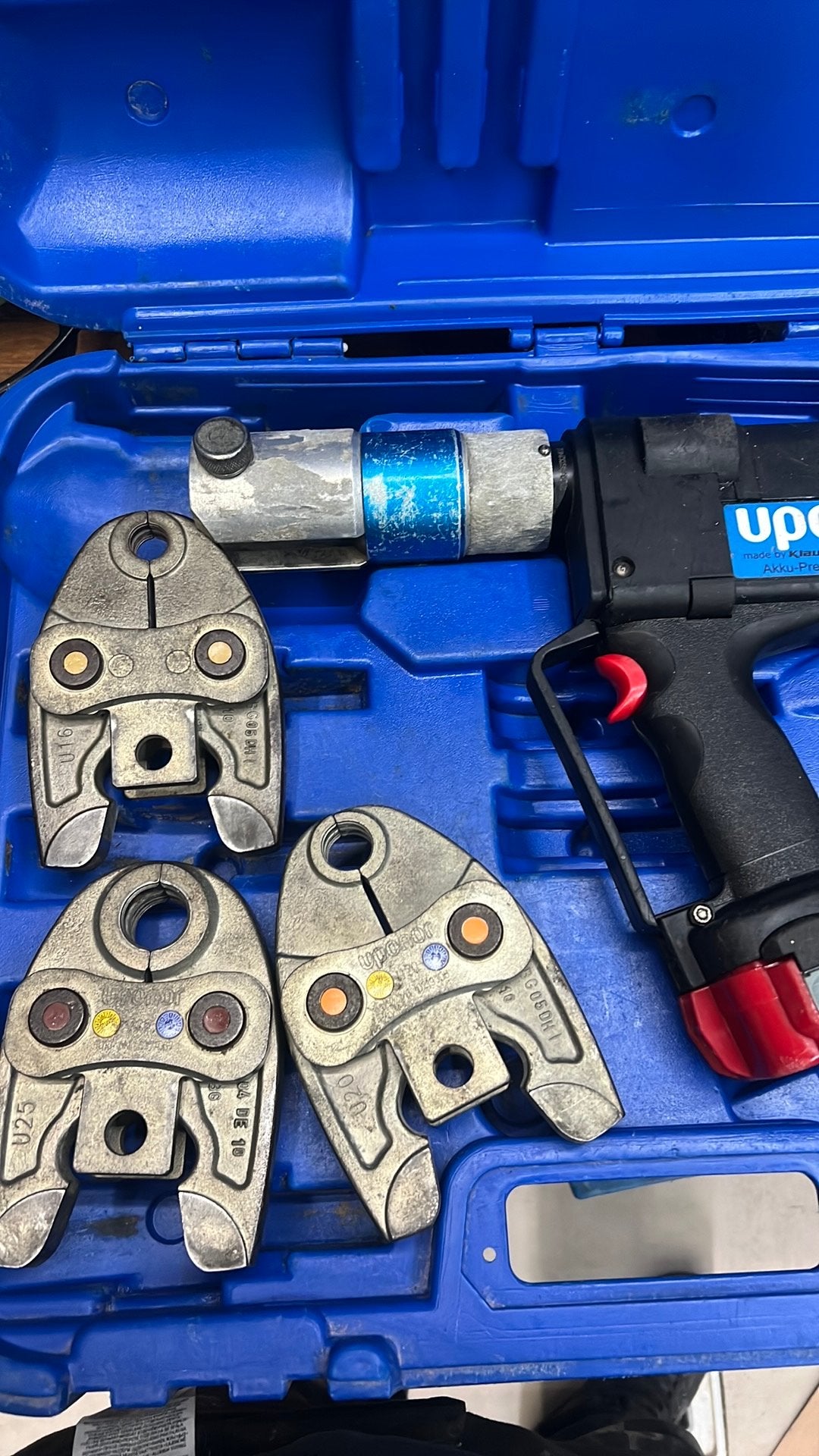 Perstang uponor, Doe-het-zelf en Verbouw, Gereedschap | Handgereedschap, Ophalen of Verzenden, Zo goed als nieuw