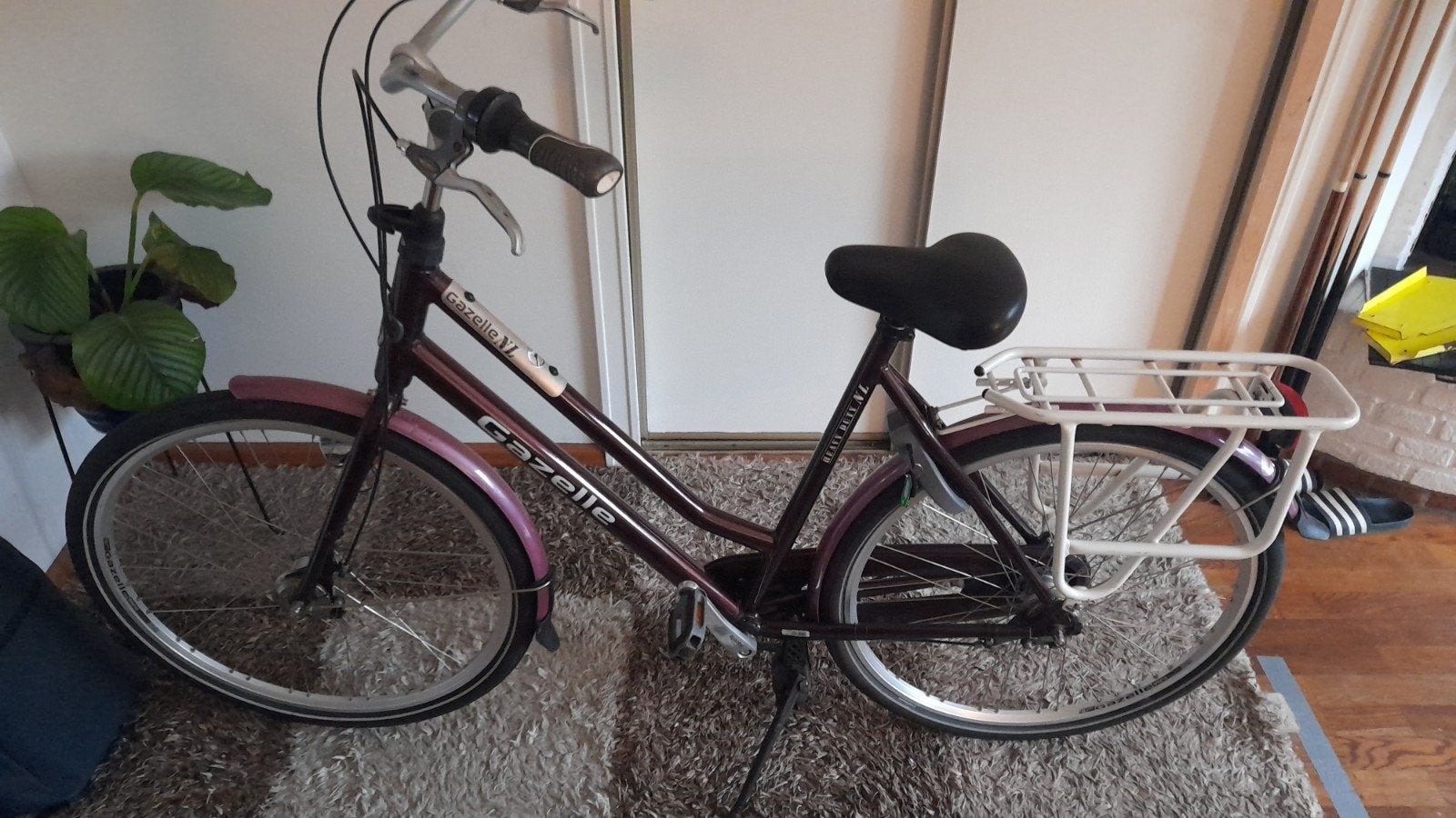 Gazelle fiets voor de langere vrouw, Fietsen en Brommers, Gebruikt, Velgrem, Versnellingen, Gazelle
