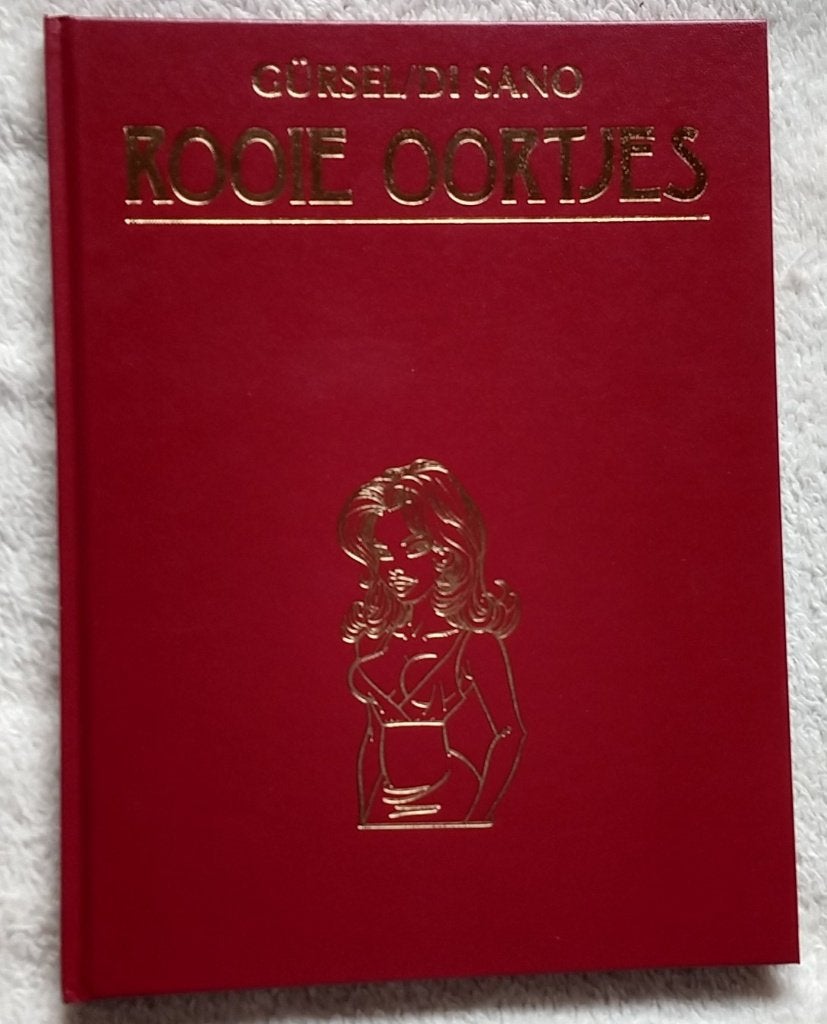 rooie oortjes hardcover, Gürsel Tino Eva e.a , volgnr 1, Boeken, Stripboeken, Eén stripboek, Ophalen of Verzenden, Zo goed als nieuw