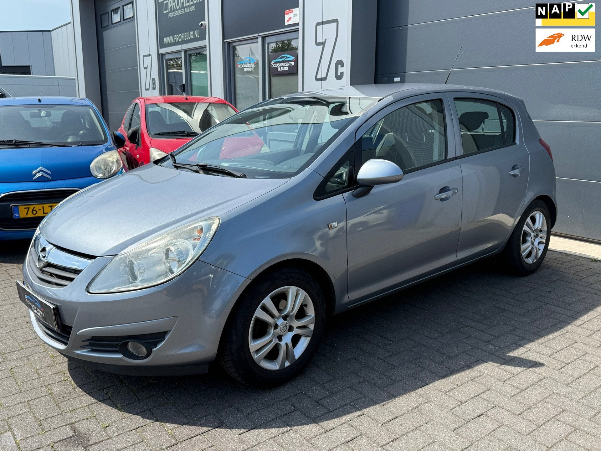 Opel Corsa 1.4 AIRCO | CRUISE | TREKHAAK | APK 02-27 | NAP |, Voorwielaandrijving, Gebruikt, Metallic lak, 4 cilinders